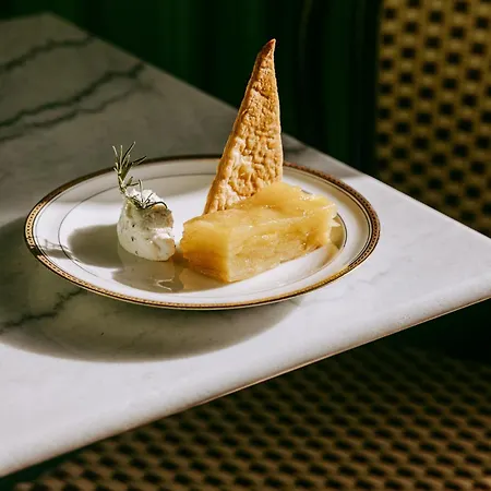 Hotell Le Saint-Ouen (Seine-Saint-Denis)